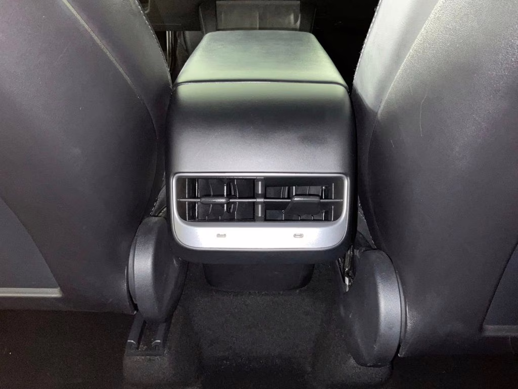 2021 Pearl White Multi-Coat Tesla Model Y Long Range AWD SUV