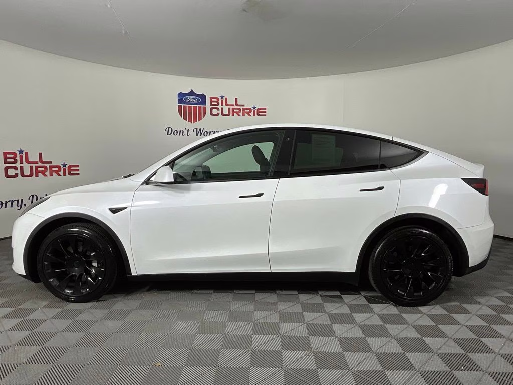 2021 Pearl White Multi-Coat Tesla Model Y Long Range AWD SUV