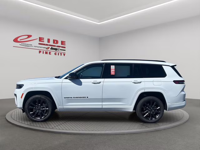 2026 Bright White Clearcoat Jeep Grand Cherokee L Limited Reserve 4X4 SUV