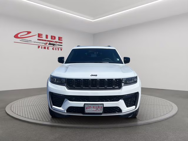 2026 Bright White Clearcoat Jeep Grand Cherokee L Limited Reserve 4X4 SUV