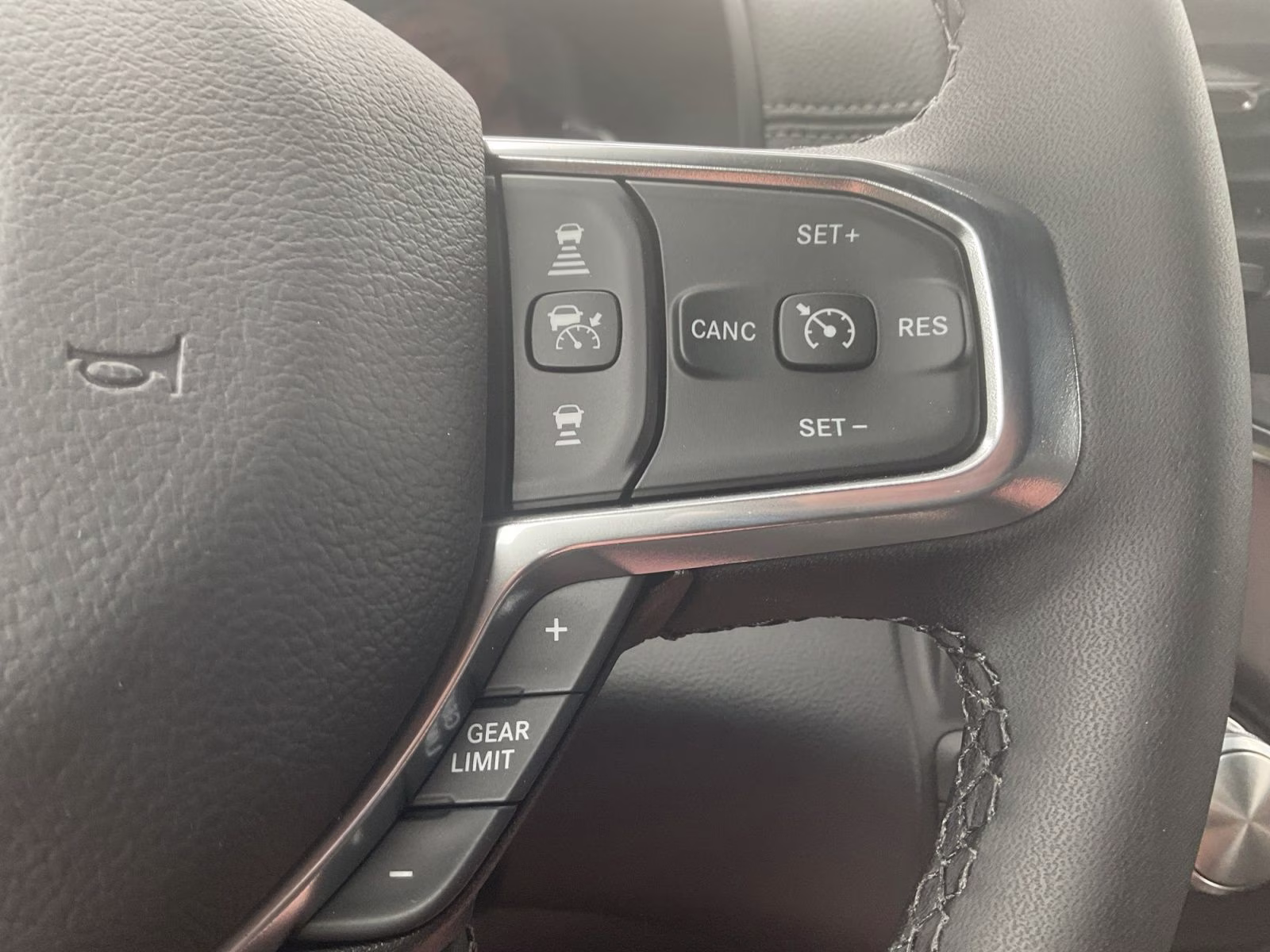 2026 Molten Red Pearlcoat Ram 1500 Laramie 4X4 Truck