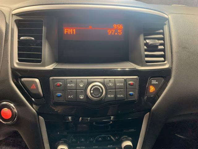 2014 Super Black Metallic Nissan Pathfinder S FWD SUV
