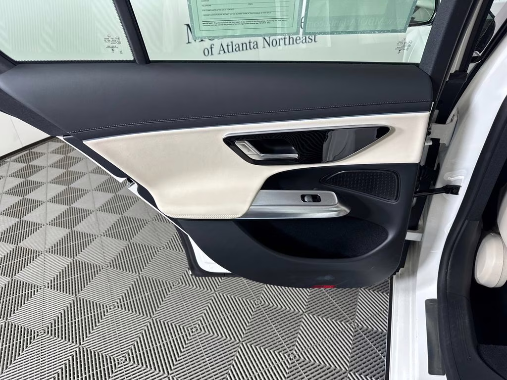2025 Polar White Mercedes-Benz E-Class E 350 RWD Sedan