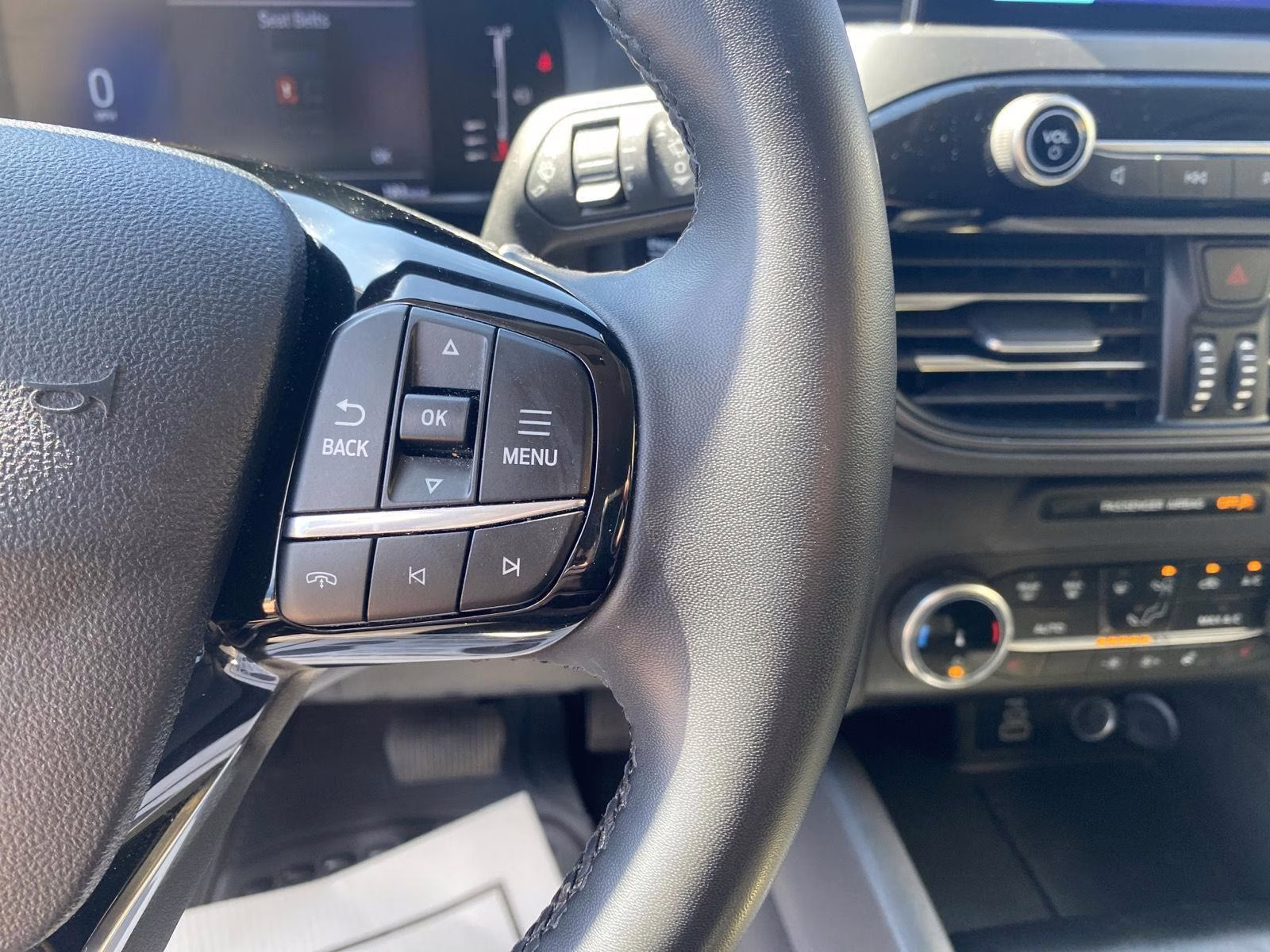 2024 Iconic Silver Ford Escape Active AWD SUV