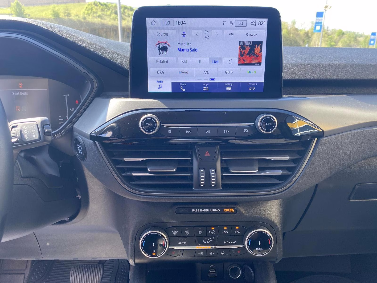 2024 Iconic Silver Ford Escape Active AWD SUV