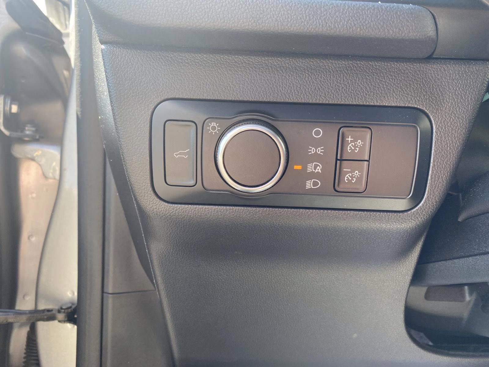 2024 Iconic Silver Ford Escape Active AWD SUV