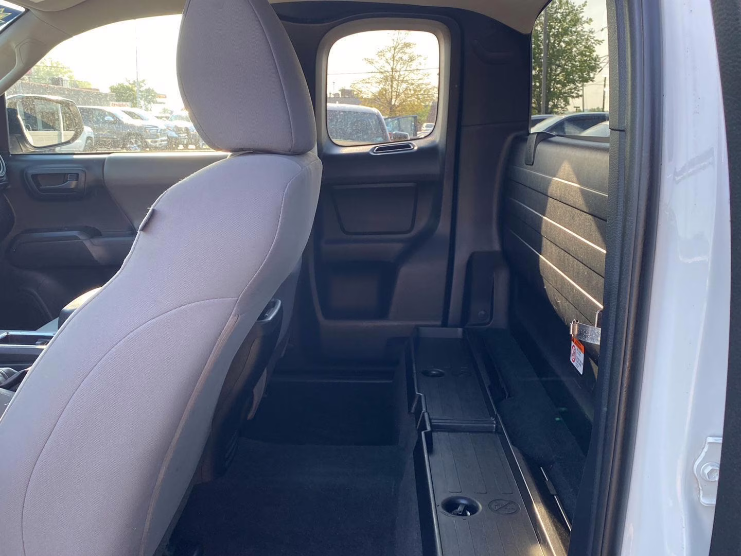 2019 Super White Toyota Tacoma SR 4X4 Truck