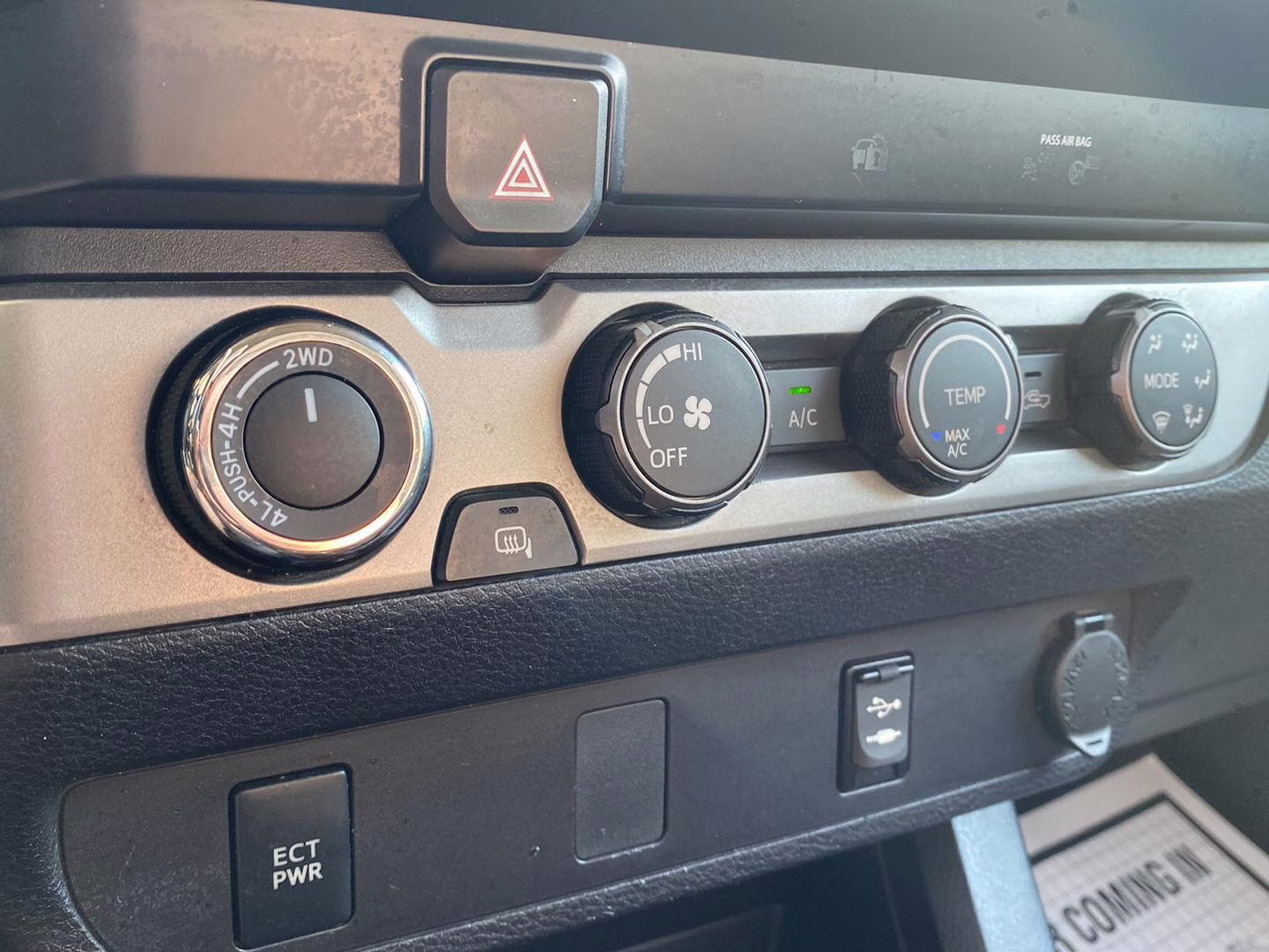 2019 Super White Toyota Tacoma SR 4X4 Truck