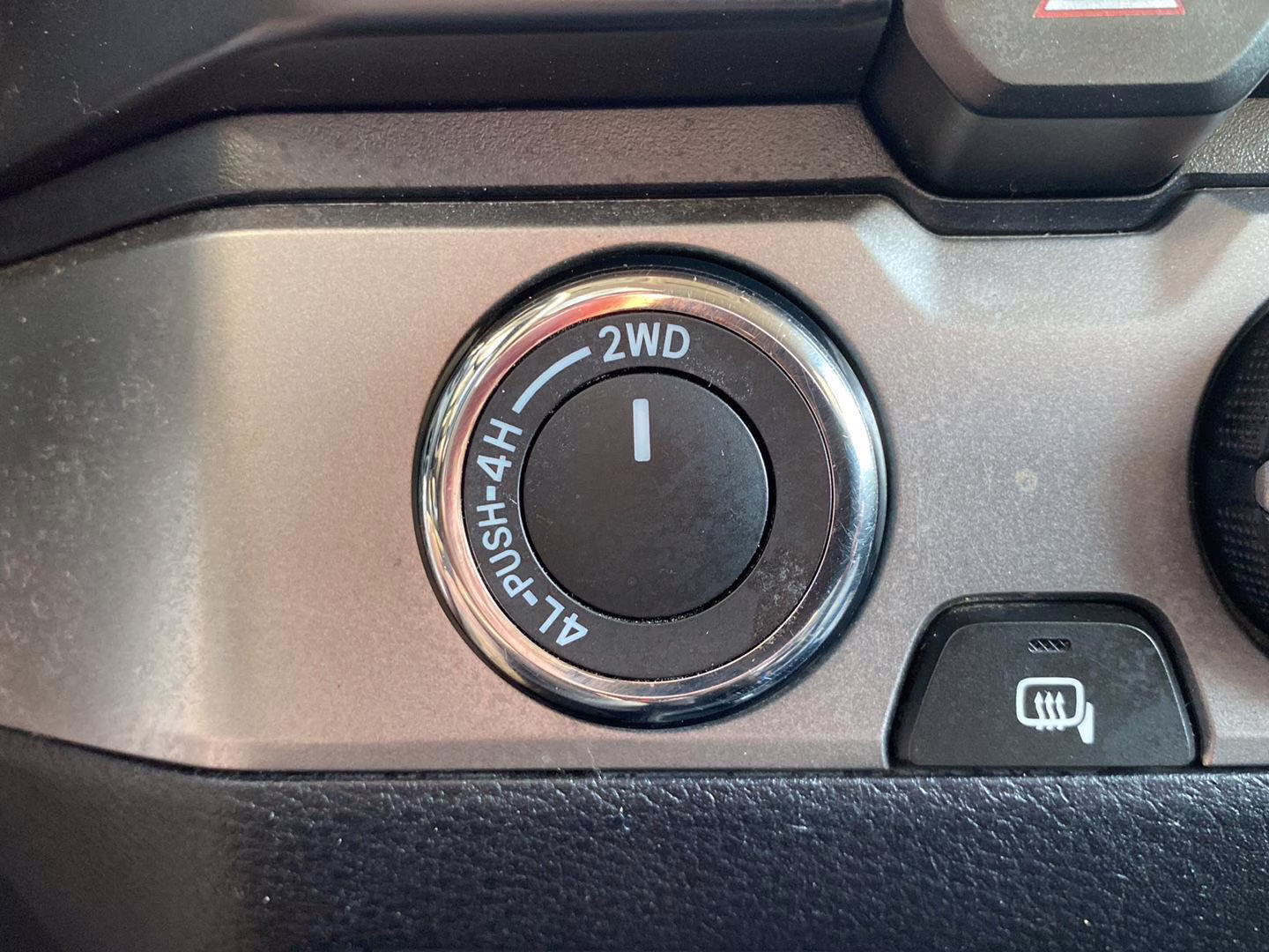 2019 Super White Toyota Tacoma SR 4X4 Truck