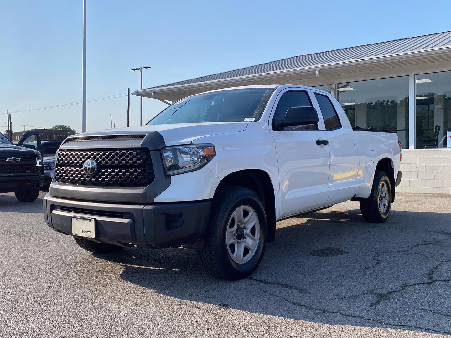2020 Super White Toyota Tundra SR 4X4 Truck