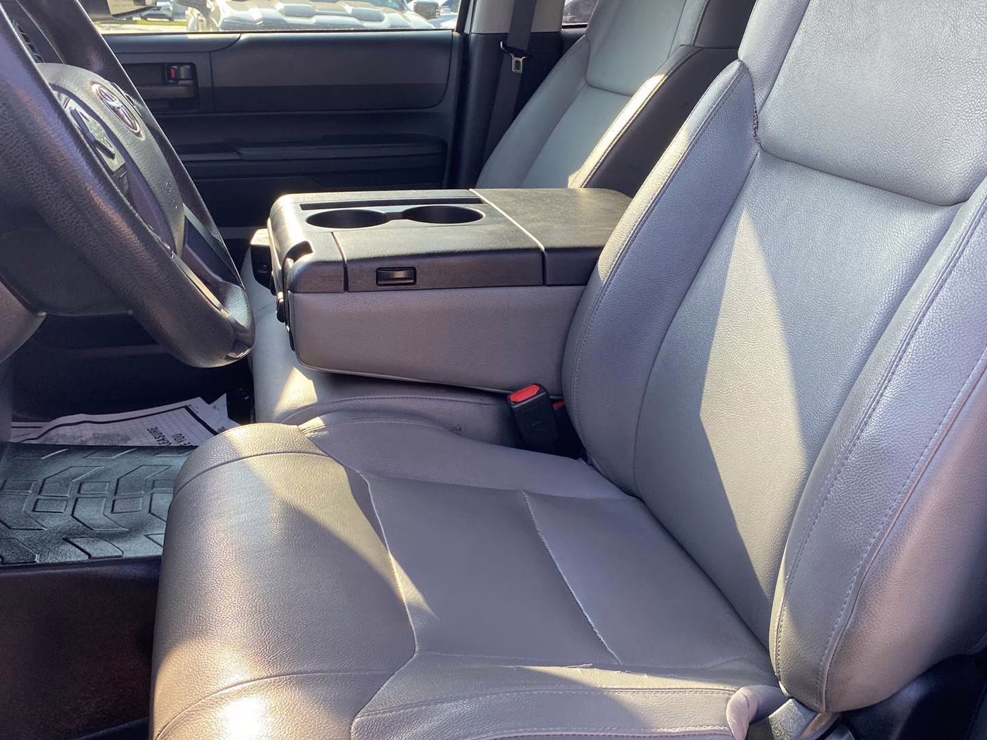 2020 Super White Toyota Tundra SR 4X4 Truck