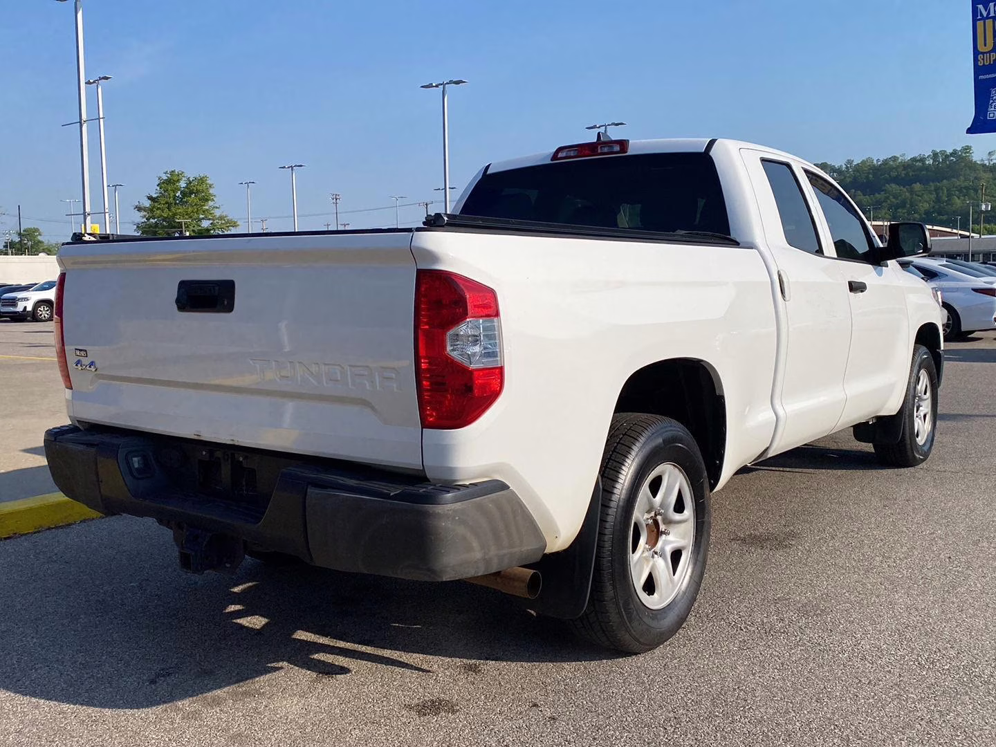 2020 Super White Toyota Tundra SR 4X4 Truck
