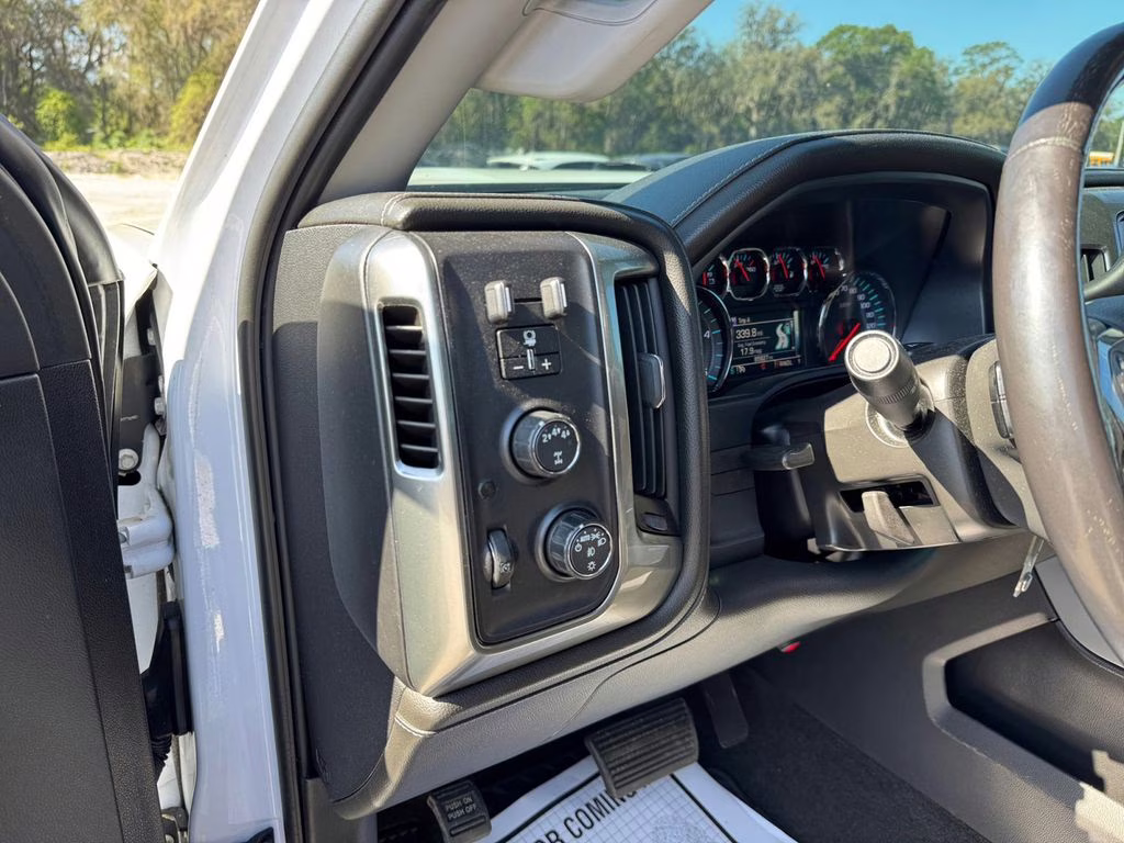2018 Iridescent Pearl Tricoat Chevrolet Silverado 2500HD LTZ 4X4 Truck