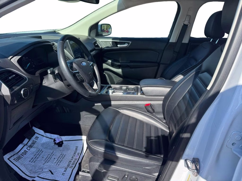 2024 Oxford White Ford Edge SEL AWD SUV