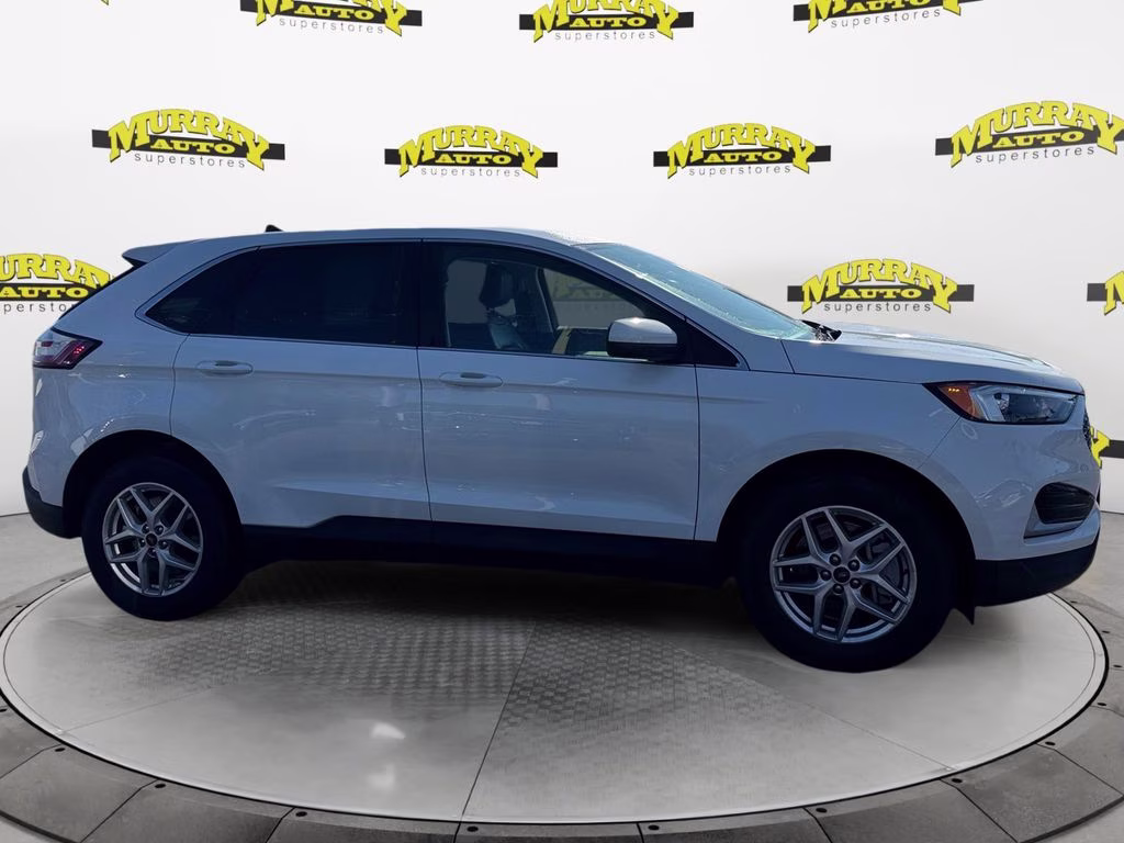 2024 Oxford White Ford Edge SEL AWD SUV