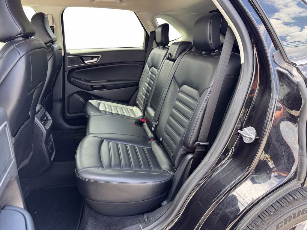 2024 Agate Black Metallic Ford Edge SEL AWD SUV