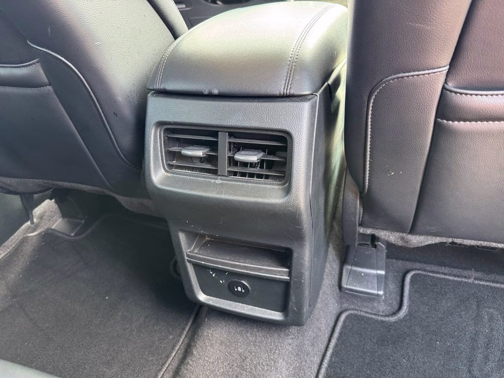 2024 Agate Black Metallic Ford Edge SEL AWD SUV