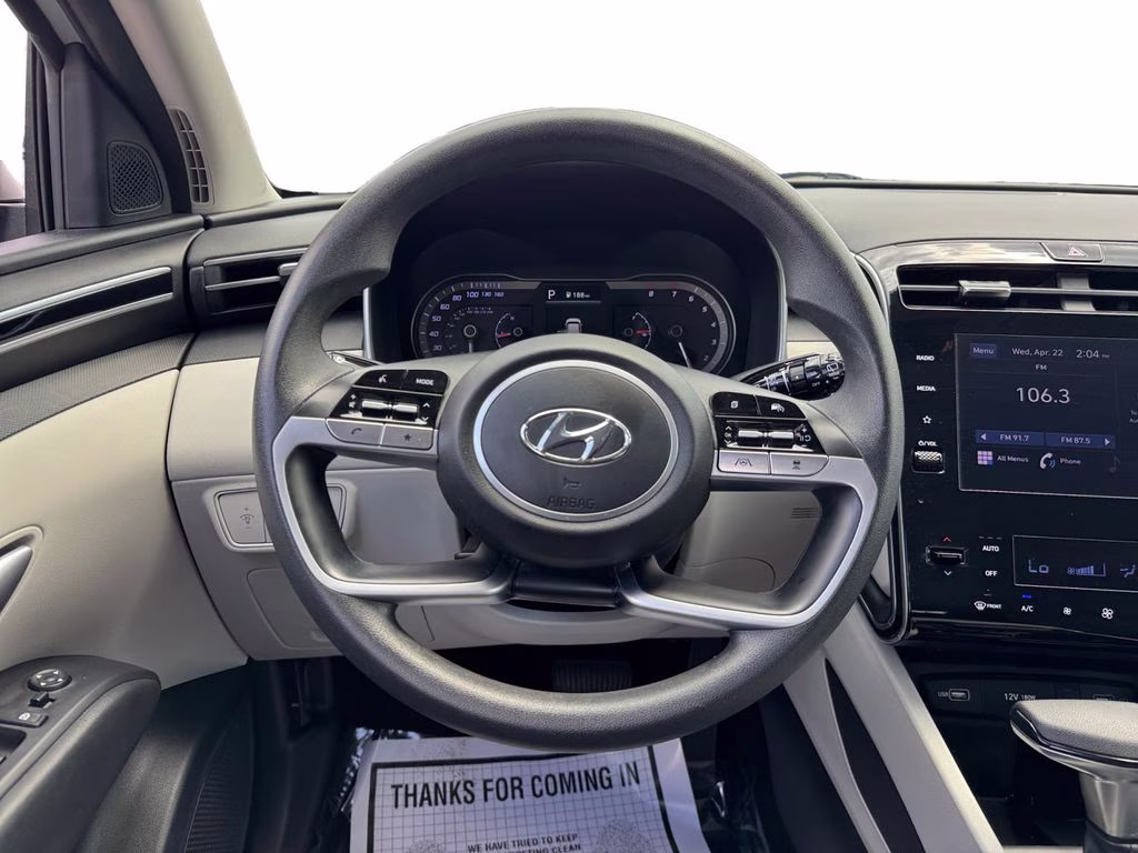 2024 Shimmering Silver Hyundai Tucson SEL AWD SUV