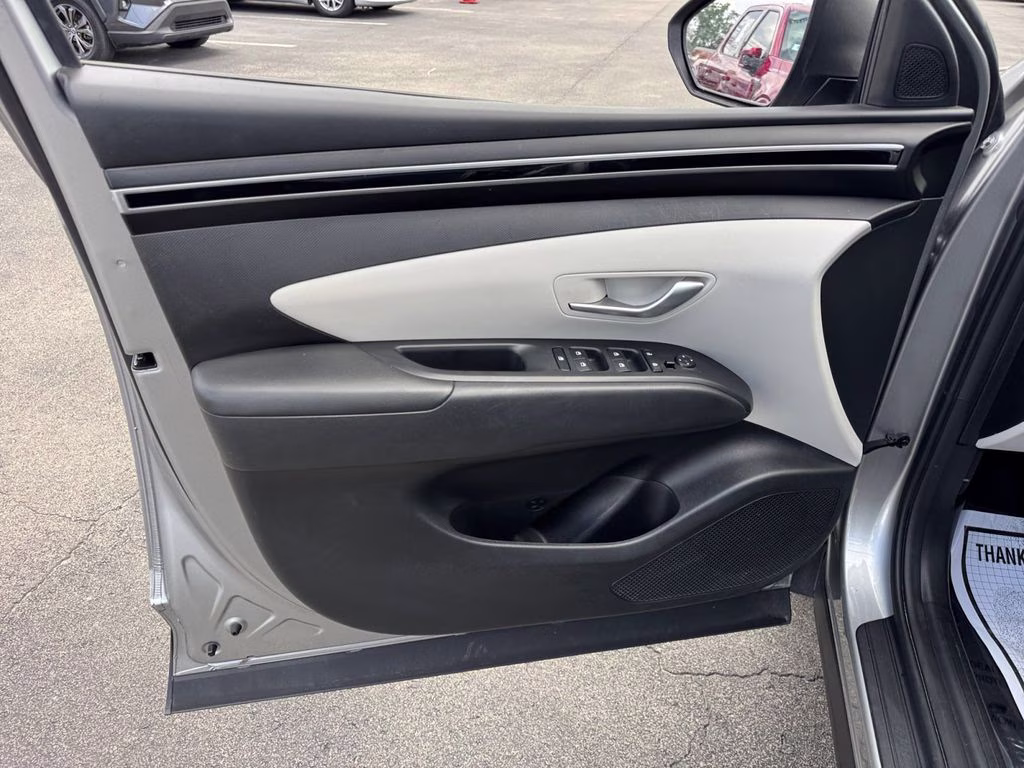 2024 Shimmering Silver Hyundai Tucson SEL AWD SUV