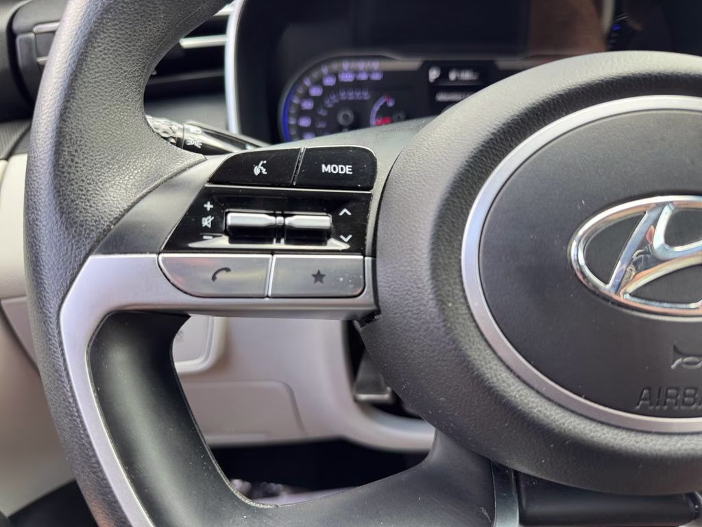 2024 Shimmering Silver Hyundai Tucson SEL AWD SUV