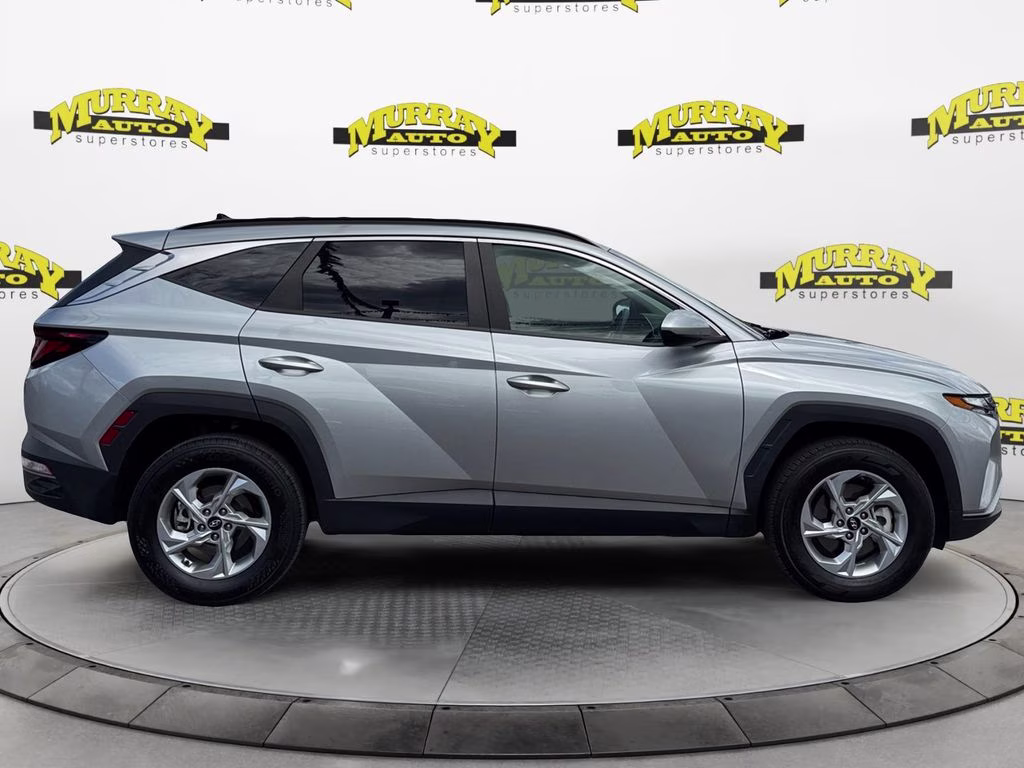 2024 Shimmering Silver Hyundai Tucson SEL AWD SUV