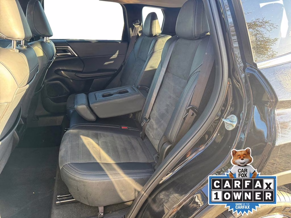 2024 Black Diamond Mitsubishi Outlander SE FWD SUV