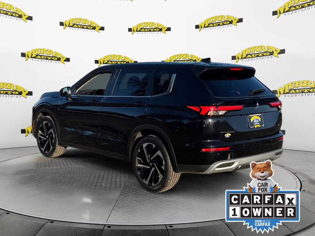 2024 Black Diamond Mitsubishi Outlander SE FWD SUV