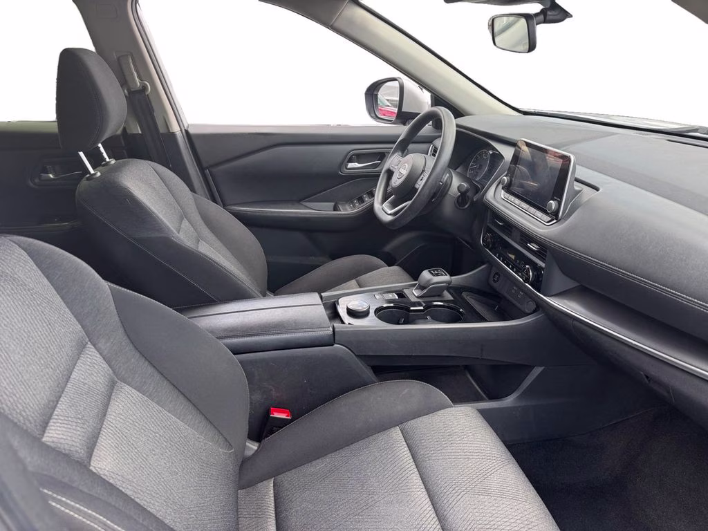 2024 Brilliant Silver Metallic Nissan Rogue SV AWD SUV