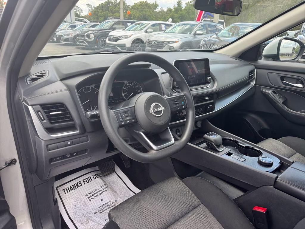 2024 Brilliant Silver Metallic Nissan Rogue SV AWD SUV