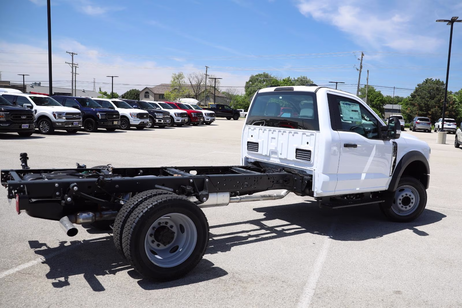 2026 Oxford White Ford Super Duty F-450 DRW XL RWD Truck
