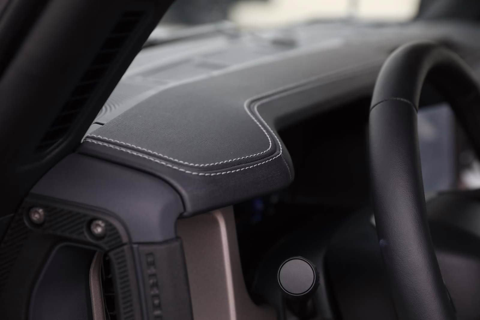 2026 Shadow Black Ford Bronco Outer Banks 4X4 SUV