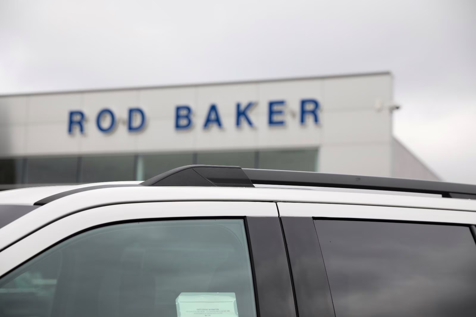 2026 Star White Metallic Tri-Coat Ford Expedition Tremor 4X4 SUV