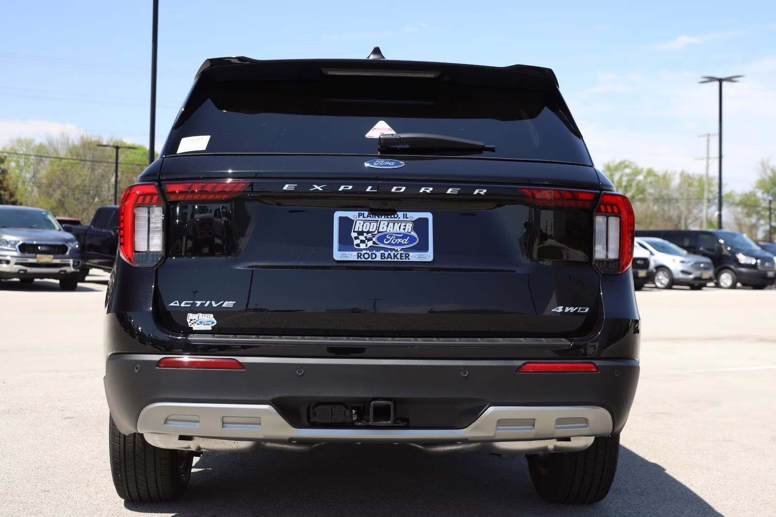 2026 Agate Black Metallic Ford Explorer Active w/200A Pkg 4X4 SUV