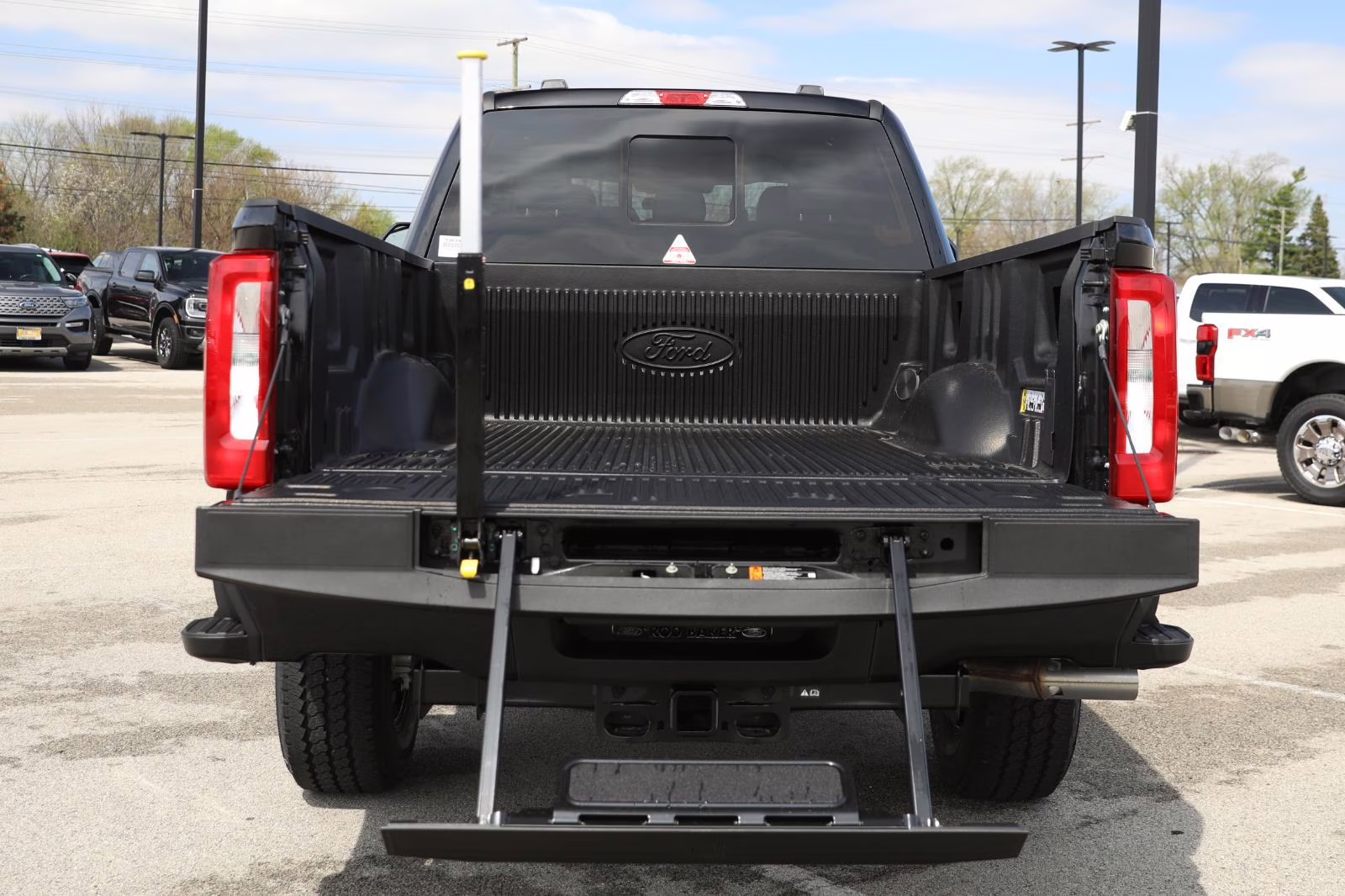 2026 Agate Black Metallic Ford Super Duty F-250 SRW XL 4X4 Truck