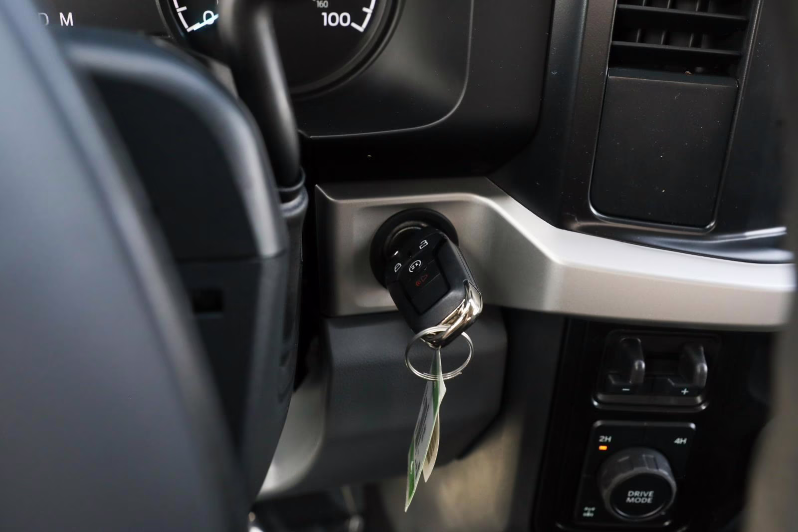 2026 Agate Black Metallic Ford Super Duty F-250 SRW XL 4X4 Truck