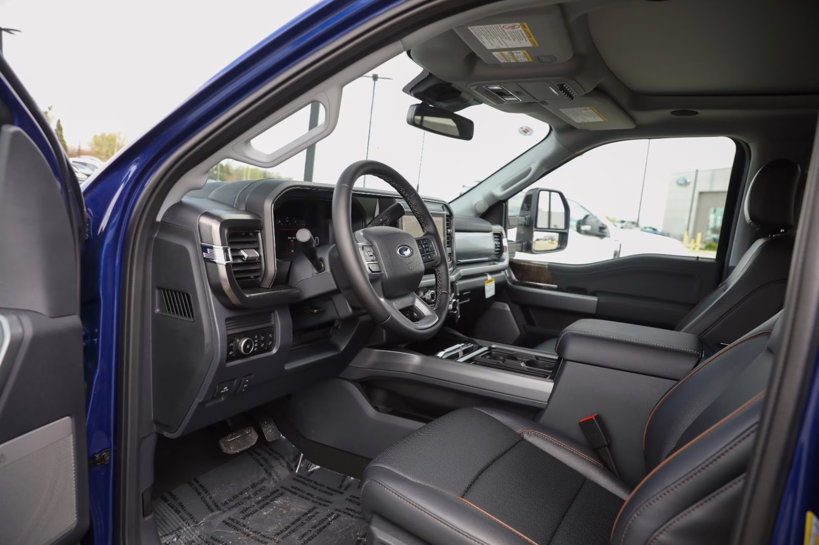 2026 Argon Blue Metallic Ford Super Duty F-250 SRW LARIAT 4X4 Truck