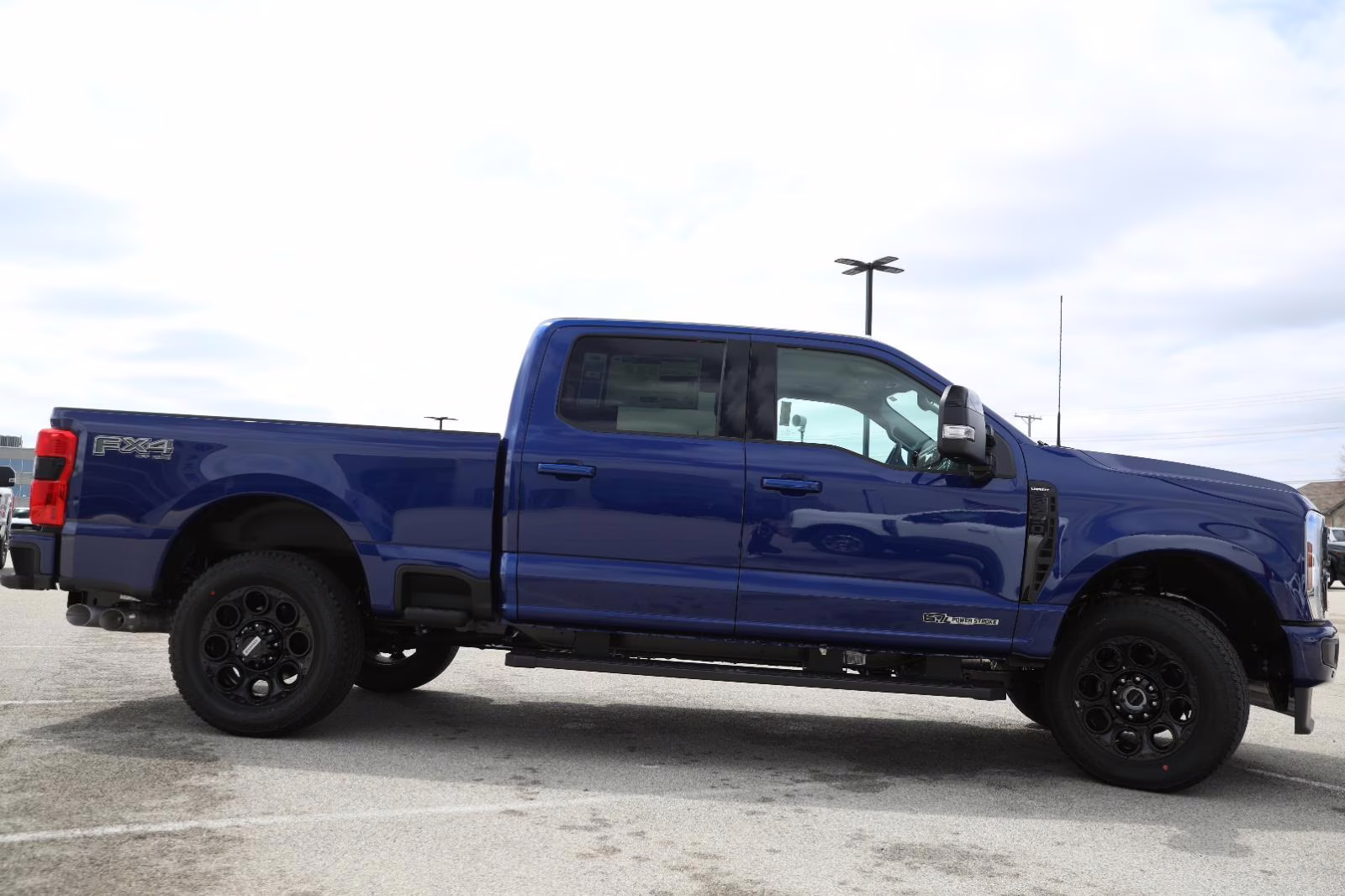 2026 Argon Blue Metallic Ford Super Duty F-250 SRW LARIAT 4X4 Truck