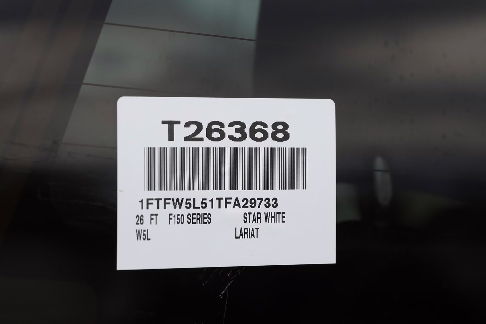 2026 Star White Metallic Tri-Coat Ford F-150 LARIAT 4X4 Truck