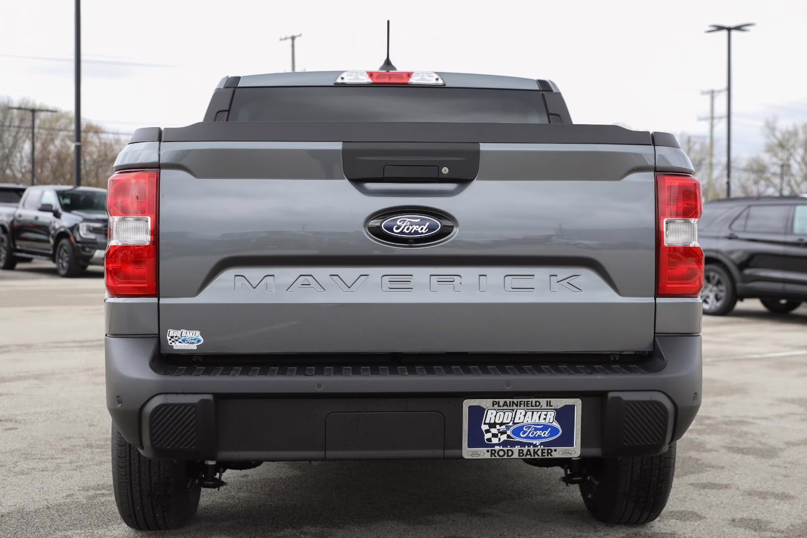 2026 Carbonized Gray Metallic Ford Maverick XL FWD Truck