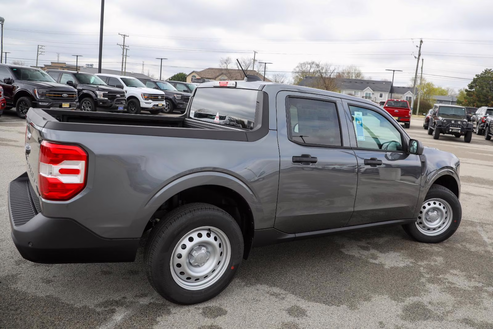 2026 Carbonized Gray Metallic Ford Maverick XL FWD Truck