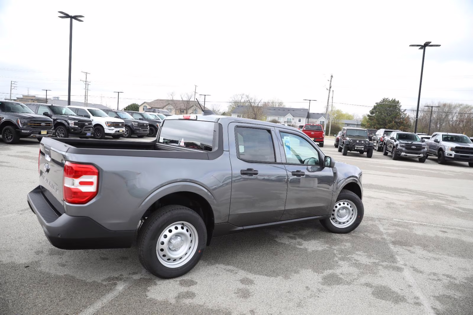 2026 Carbonized Gray Metallic Ford Maverick XL FWD Truck