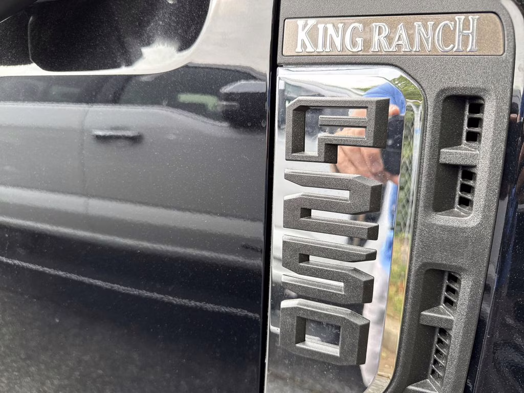 2026 Agate Black Metallic Ford Super Duty F-250 SRW King Ranch 4X4 Truck
