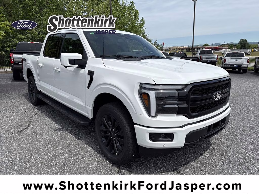 2026 White Ford F-150 Lariat 4X4 Truck