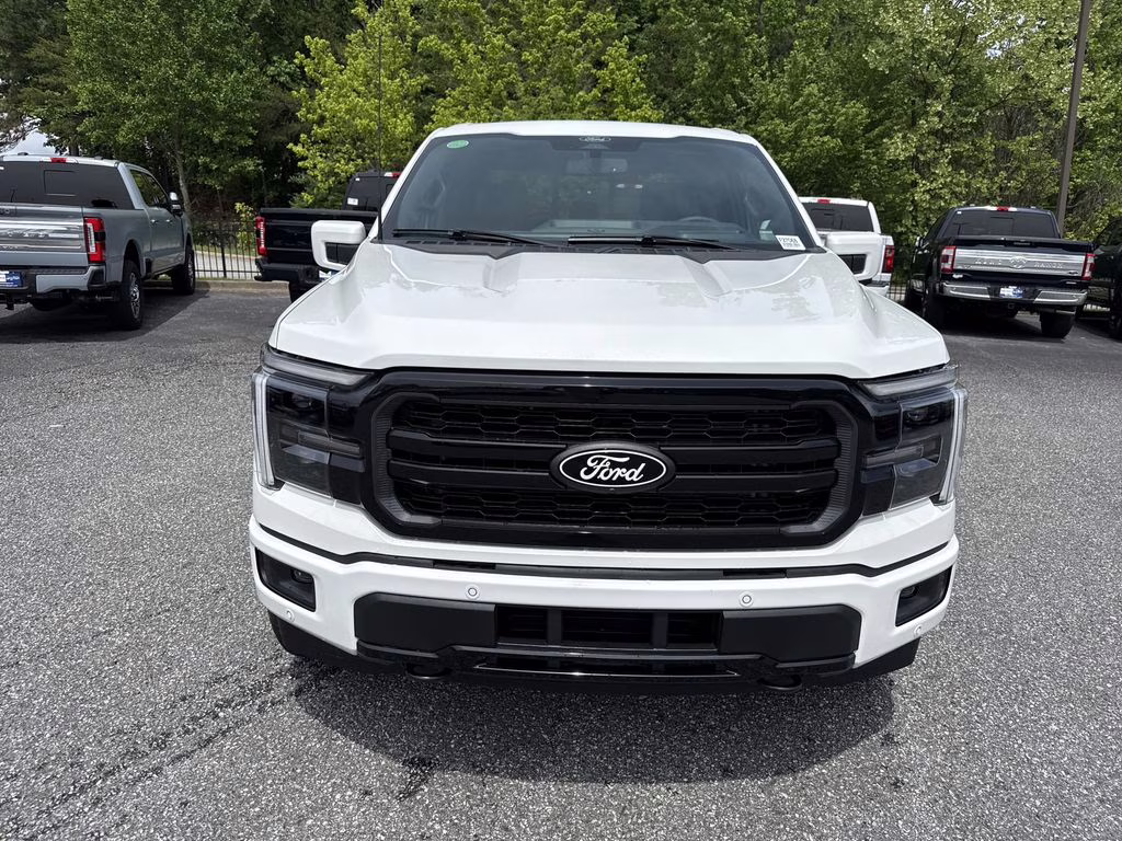 2026 White Ford F-150 Lariat 4X4 Truck