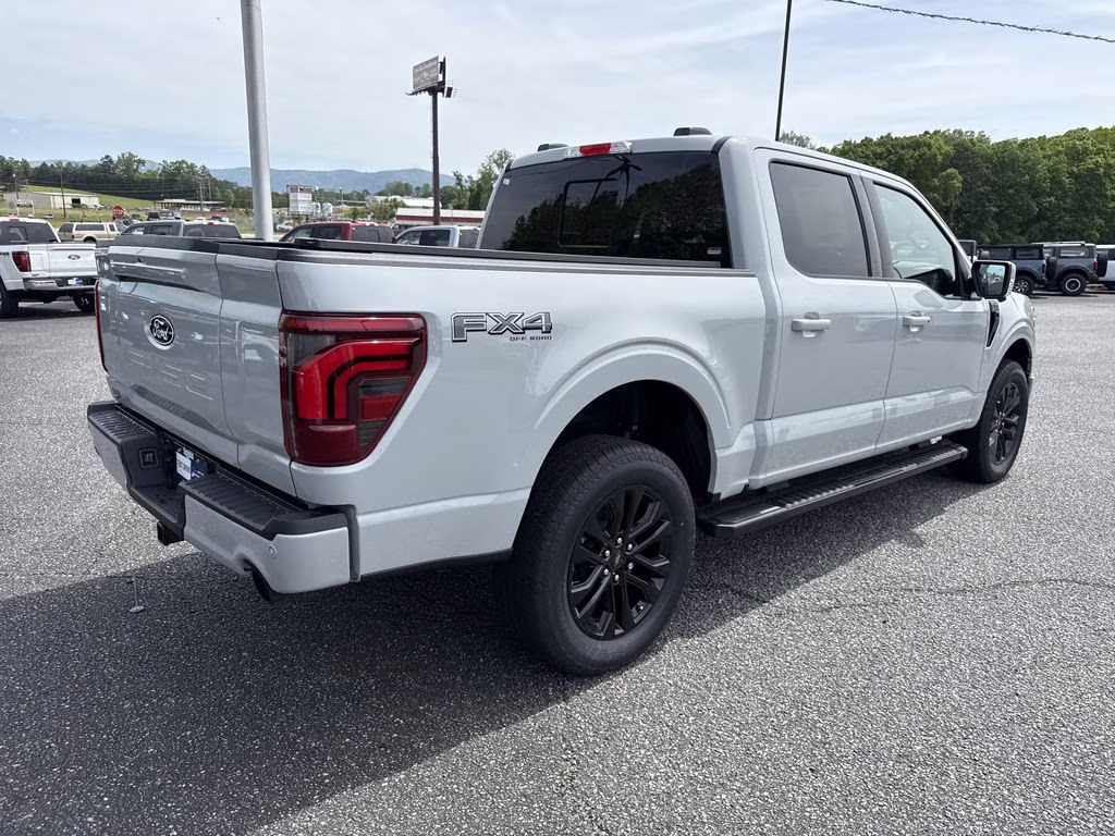 2026 Avalanche Ford F-150 Lariat 4X4 Truck