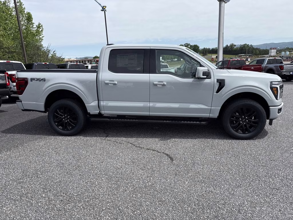 2026 Avalanche Ford F-150 Lariat 4X4 Truck