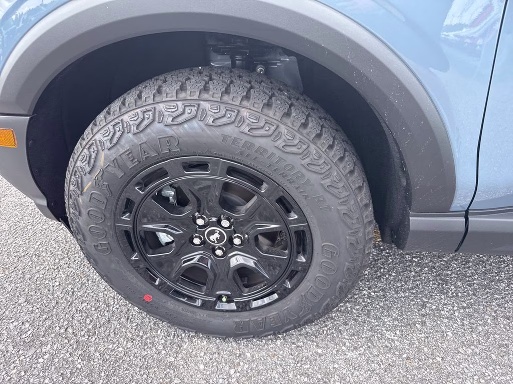 2026 Azure Gray Metallic Tri-Coat Ford Bronco Sport Outer Banks 4X4 SUV