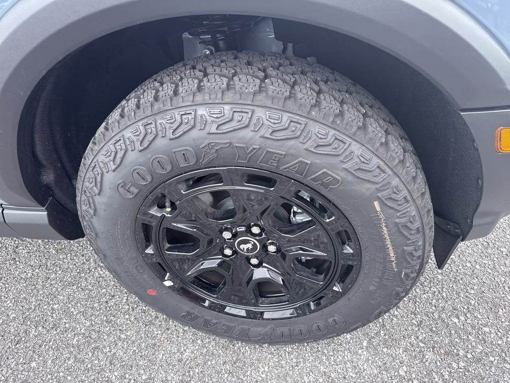 2026 Azure Gray Metallic Tri-Coat Ford Bronco Sport Outer Banks 4X4 SUV