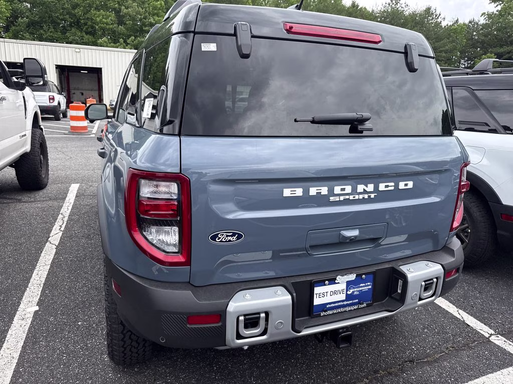 2026 Azure Gray Metallic Tri-Coat Ford Bronco Sport Outer Banks 4X4 SUV