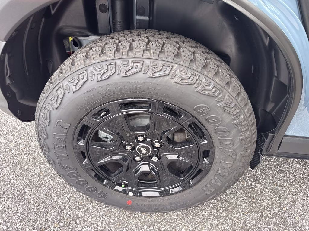 2026 Azure Gray Metallic Tri-Coat Ford Bronco Sport Outer Banks 4X4 SUV
